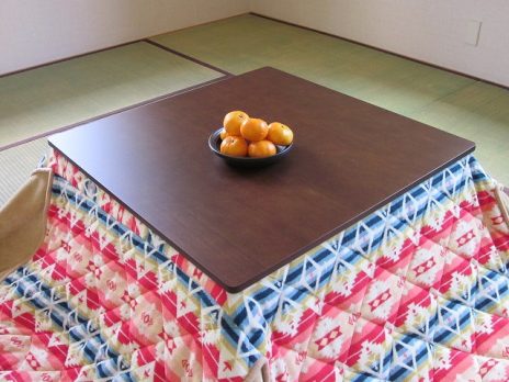 コタツとミカン